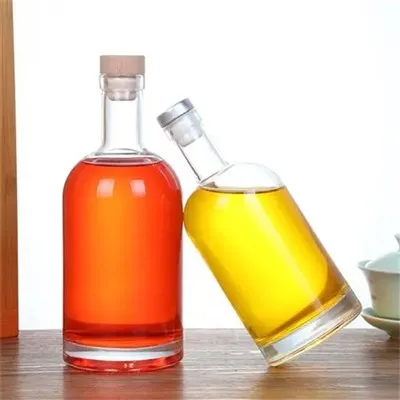 透明なウォッカ ボトルには特定の密閉タイプがありますか?